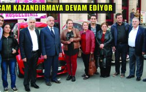 ÖZÇAM MARKETLER’İN HEDİYE ÇEKİLİŞİ YAPILDI