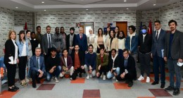 KSÜ Rektörü Can, Uluslararası Öğrencilerle Bir Araya Geldi