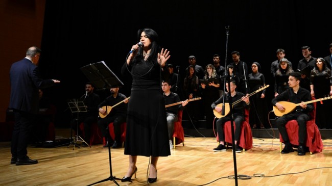 Kahramanmaraş’ta Çanakkale Zaferi’nin 107. Yılı Anısına Konser Düzenlendi