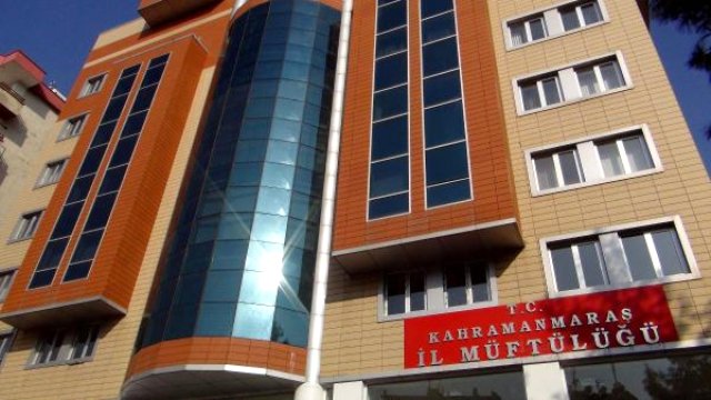 4 İmama ‘Beddua Seansı’ Soruşturması