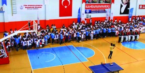YAZ SPOR OKULLARINA GÖRKEMLİ AÇILIŞ