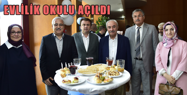 EVLİLİK OKULU AÇILDI