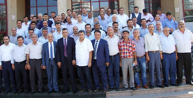 ONİKİŞUBAT İLÇESİ MUHTARLARI KONGRE YAPTI