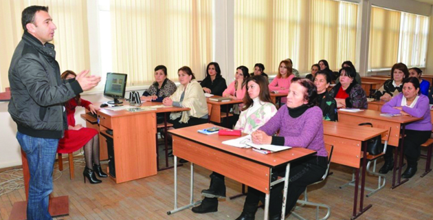 KSÜ Öğretim Üyeleri Azerbaycan’da Öğretmen ve Akademisyenlere Seminer Verdi