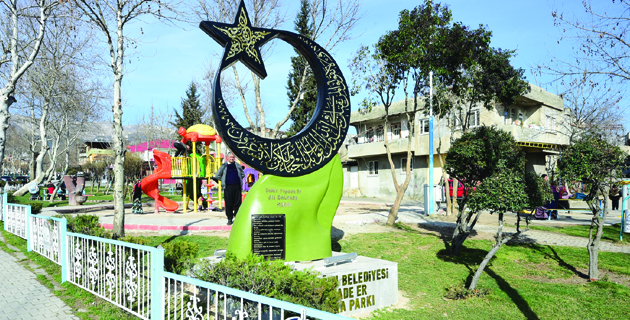 OKAY’DAN ŞEHİDE ANLAMLI ANIT