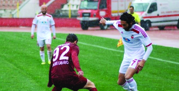 K.MARAŞSPOR KENDİ EVİNDE 3-1 YENİLDİ