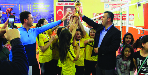 KÜÇÜKLER VOLEYBOL İL BİRİNCİLİĞİ TAMAMLANDI