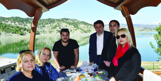 MENZELET MESİRE ALANINA YAOĞUN İLĞİ