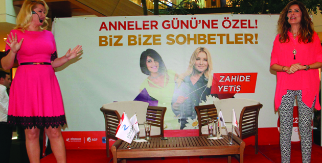 İki ünlü isim Piazza’da sevenleriyle buluştu
