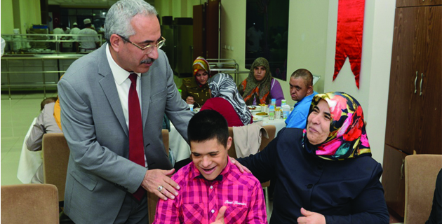 KSÜ den Şehit Aileleri ve Down Sendromu Çocuklarına iftar