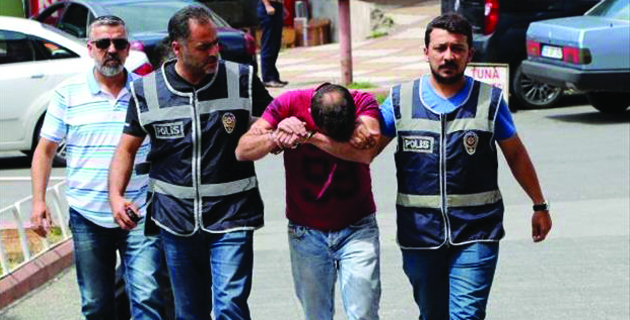 Görme Engellinin Maaşını Çekip Kaçtı