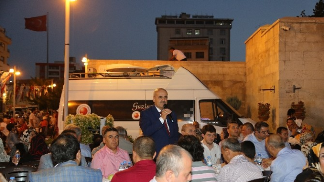 Kılıç, Şehreküstü Konakları’nda İftarını Açtı
