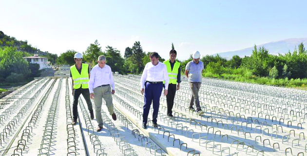 ERKOÇ AKSU KÖPRÜSÜ İNŞAATINI İNCELEDİ