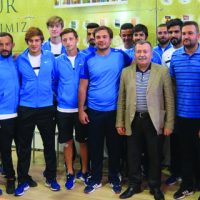 KİTAP FUARININ ZİYARETÇİLERİ ARTIYOR