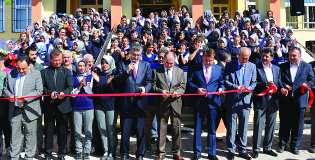 PAZARCIK’TA TOPLU AÇILIŞ TÖRENİ