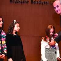 ÖĞRETMENLER GÜNÜ COŞKUYLA KUTLANDI