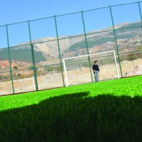 BÜYÜKŞEHİR’DEN DERELİ MAHALLESİNE HALI SAHA