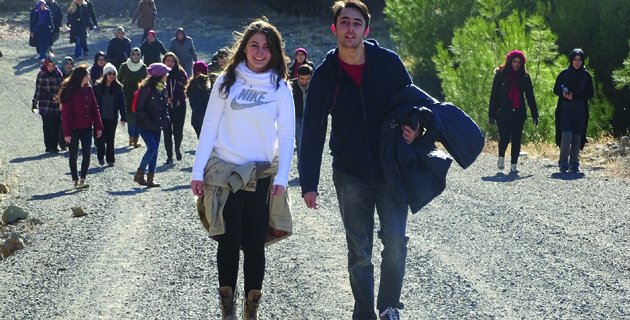 BÜYÜKŞEHİR’DEN ÖĞRENCİLERE DOĞA YÜRÜYÜŞÜ