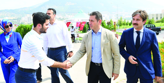 ONİKİŞUBAT’TAN ÖĞRENCİLERE KARŞILAMA
