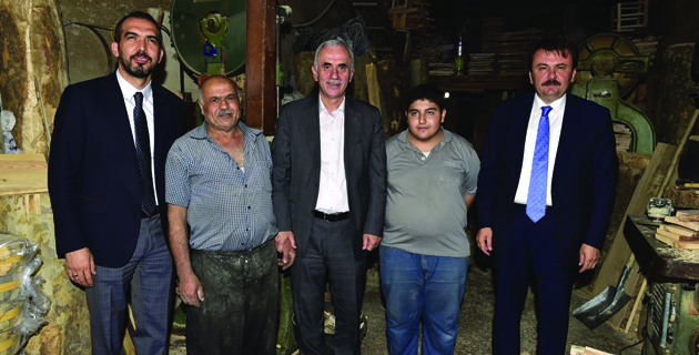 DEMİRCİLER ÇARŞISI’NDA DEMİR DÖVDÜLER