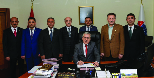 Eğitim-Bir-Sen’den Rektör Can’a Ziyaret