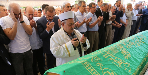 Mahir Ünal’ın Eniştesi Toprağa Verildi
