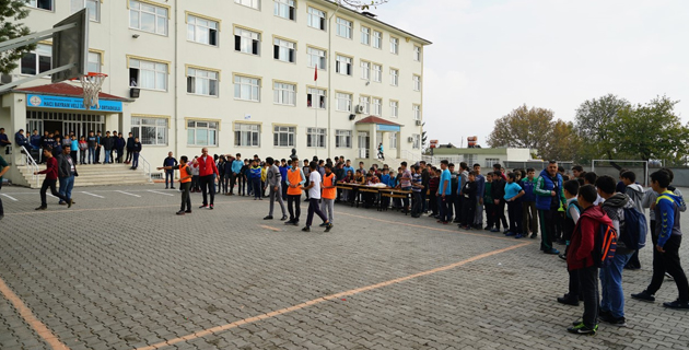 BÜYÜKŞEHİR’DEN SPOR SOKAKTA UYGULAMASI