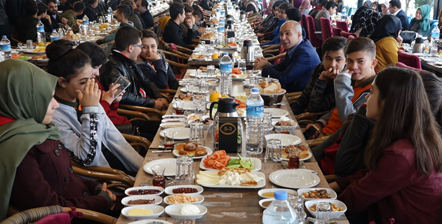 DULKADİROĞLU MÜFTÜLÜĞÜNDEN ANLAMLI BULUŞMA