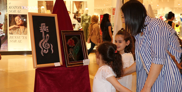 Öğrencilerin Resimleri Sergileniyor