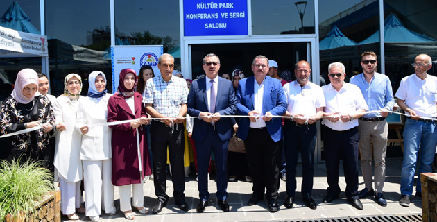 KAMEK’TEN YILSONU SERGİSİ