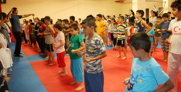 YAZ SPOR OKULU “Taekwondo” BRANŞINA YOĞUN İLGİ