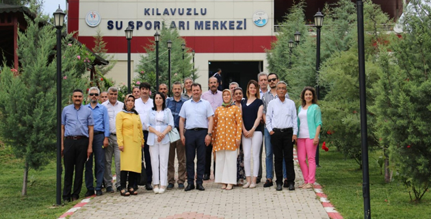 İDARECİLER BİR ARAYA GELDİ