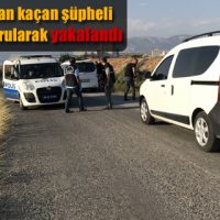 Polis aracından kaçan şüpheli bacağından vurularak yakalandı