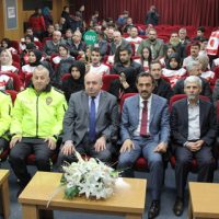 Kahramanmaraş’ta okul geçitlerinde görev alacak kişilere belgeleri verildi
