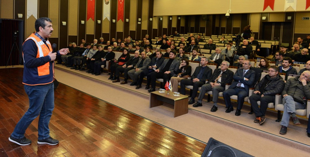 Deprem ve Kahramanmaraş’ın Depremselliği Konulu Bilgilendirme Sunumu Gerçekleştirildi