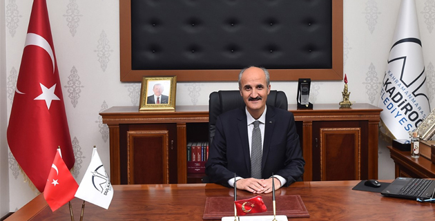 GAZETECİLER YAKIN ÇALIŞMA ARKADAŞLARIMIZDIR