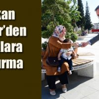 Başkan Güngör’den çocuklara dondurma