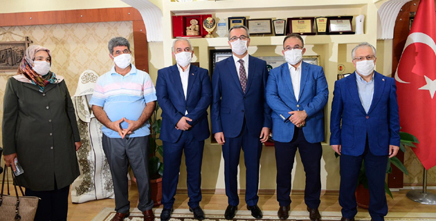 Güngör’den Afşin Belediyesine ziyaret