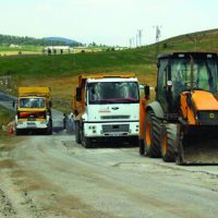 Grup yollarında bakım devam ediyor