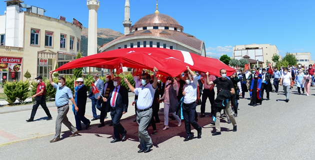 KSÜ, 15 Temmuz Şehitlerini Yâd Etmek İçin Yürüdü