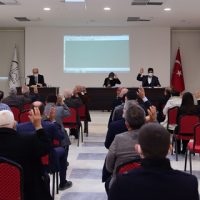 DULKADİROĞLU’NDA YENİ YILIN İLK MECLİSİ YAPILDI