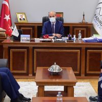OKAY’DAN DUYARLI TEMİZLİK PERSONELİNE ÖDÜL
