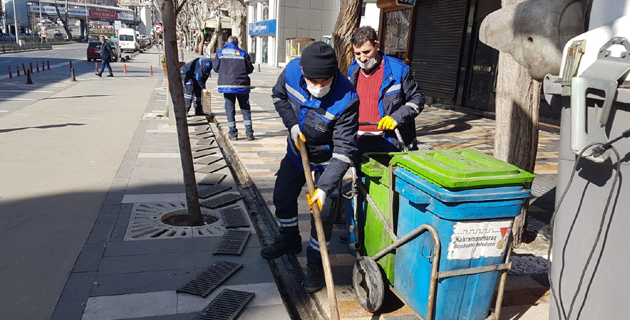 Izgaraların Bakım ve Temizliği Yapılıyor