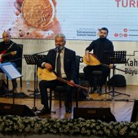 Mehmet Akif’te Aşıklar Geçidi