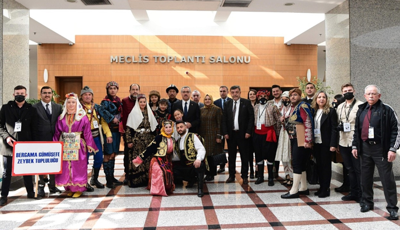 Halk Oyunları Ekiplerinden Başkan Güngör’e Ziyaret