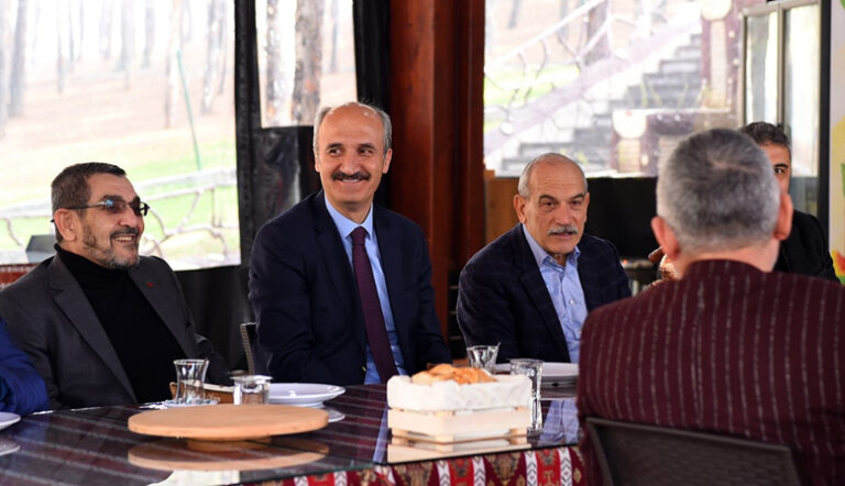 DULKADİROĞLU’NU İNŞA VE İHYA EDİYORUZ
