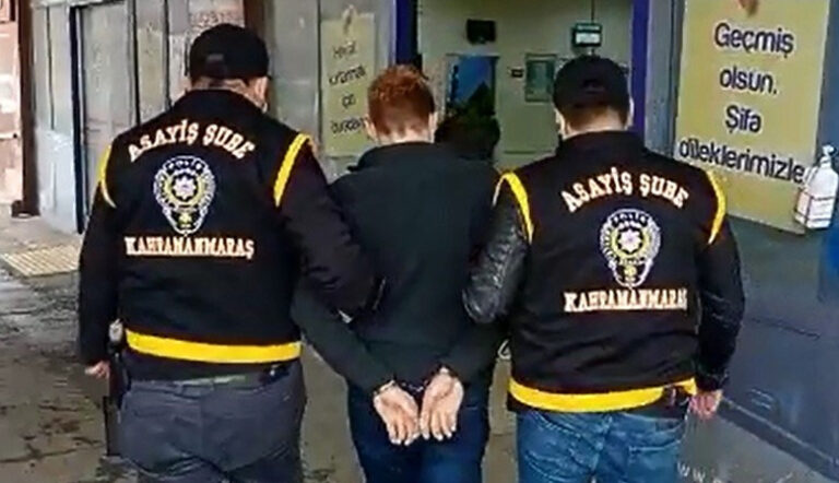 KAHRAMANMARAŞ’TA AKÜ HIRSIZI KISKIVRAK YAKALANDI