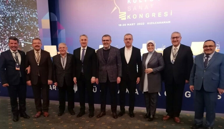 Hayrettin Güngör Kültür Sanat Kongresi’ne Katıldı