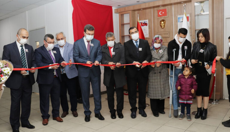 ŞEHİT CEMİL KAÇMAZ ADINA PROGRAM YAPILDI
