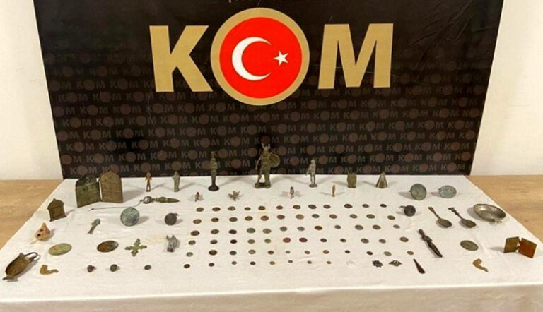 Kahramanmaraş’ta 109 adet tarihi obje ele geçirildi